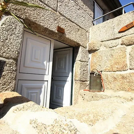 Casa rural Quinta D'areda Wine&pool Experience